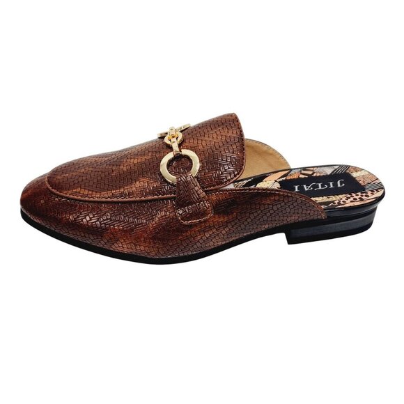 Jitai Womens Brown Slip-On Loafers With Gold Buckle Accent Size 8 Faux Leather - Picture 2 of 13